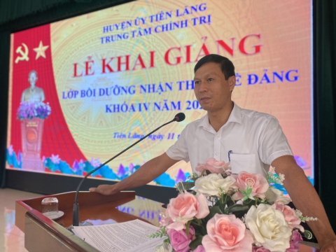 vm5q3jwahhh1eog-5225-lien-doan-lao-dong-huyen-tien-lang-phoi-hop-to-chuc-lop-boi-duong-nhan-thuc-ve-dang-cho-114-can-bo-doan-vien-cnvcld-huye.jpg